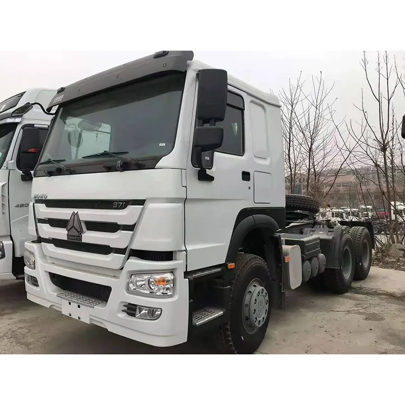 Sinatruk 트랙터